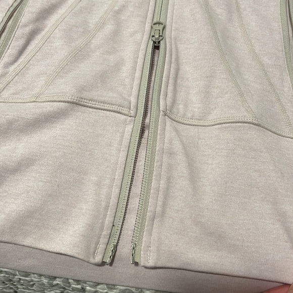 Lululemon Zipup - Picture 4 of 10